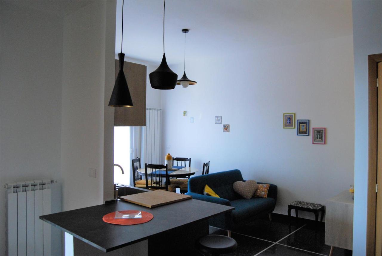 Apartamento Il Nido Sul Mare Savona Exterior foto