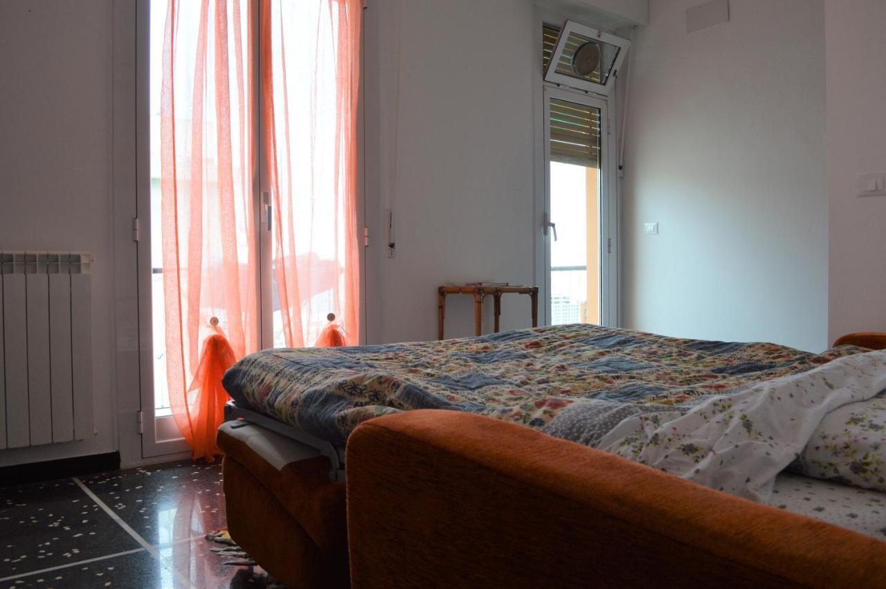Apartamento Il Nido Sul Mare Savona Exterior foto